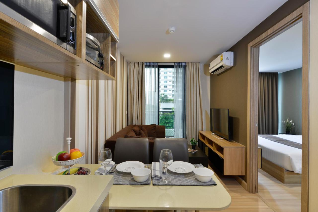 Ramada By Wyndham Bangkok Ten Ekamai Residences Eksteriør billede