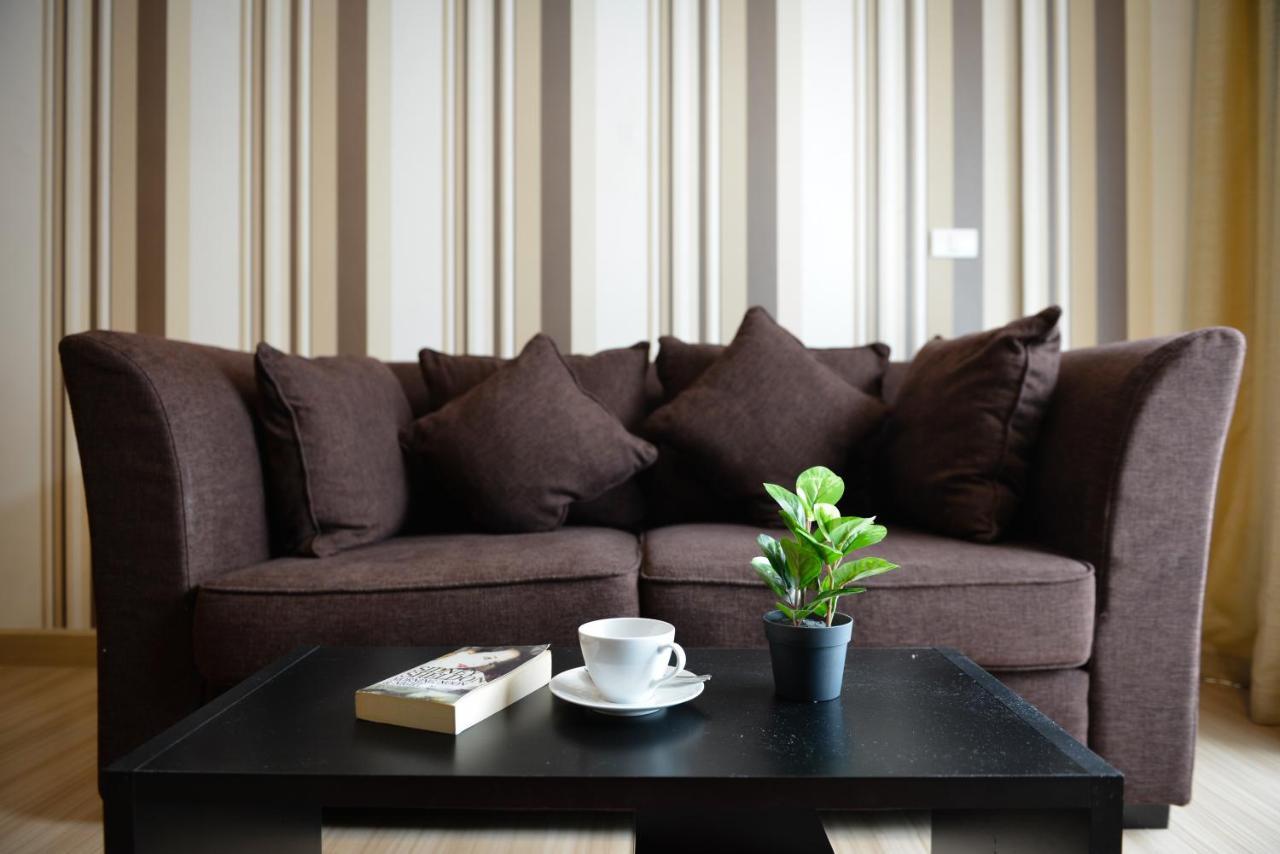 Ramada By Wyndham Bangkok Ten Ekamai Residences Eksteriør billede