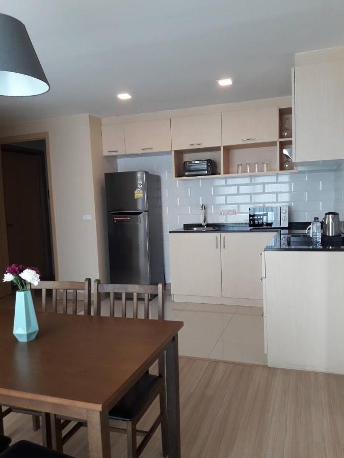 Ramada By Wyndham Bangkok Ten Ekamai Residences Eksteriør billede