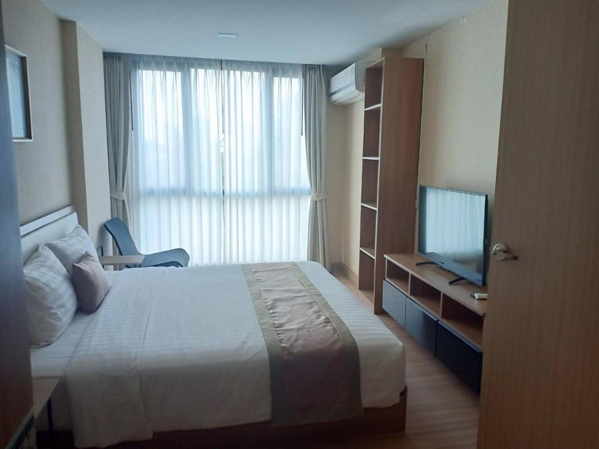 Ramada By Wyndham Bangkok Ten Ekamai Residences Eksteriør billede