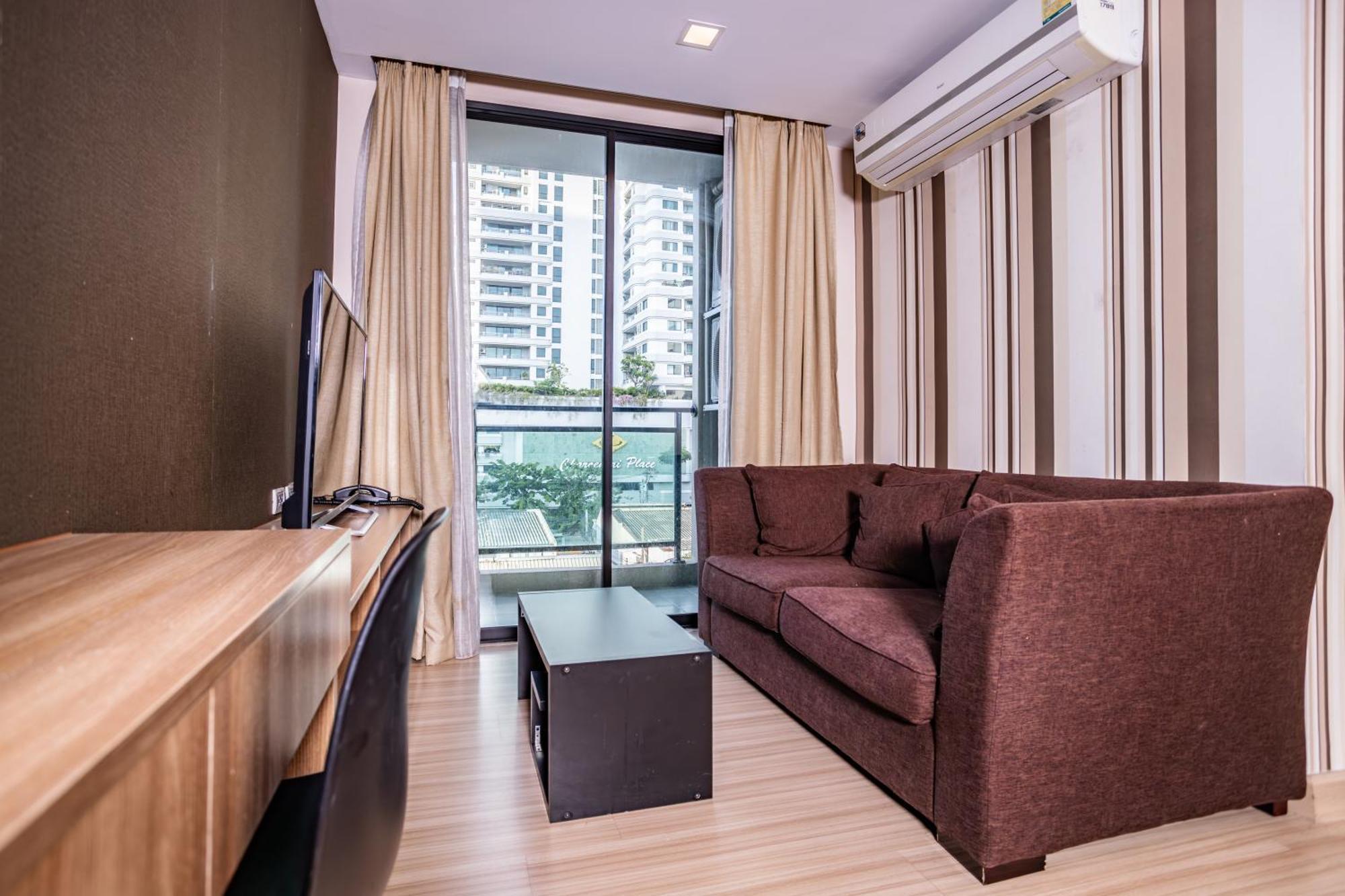 Ramada By Wyndham Bangkok Ten Ekamai Residences Eksteriør billede