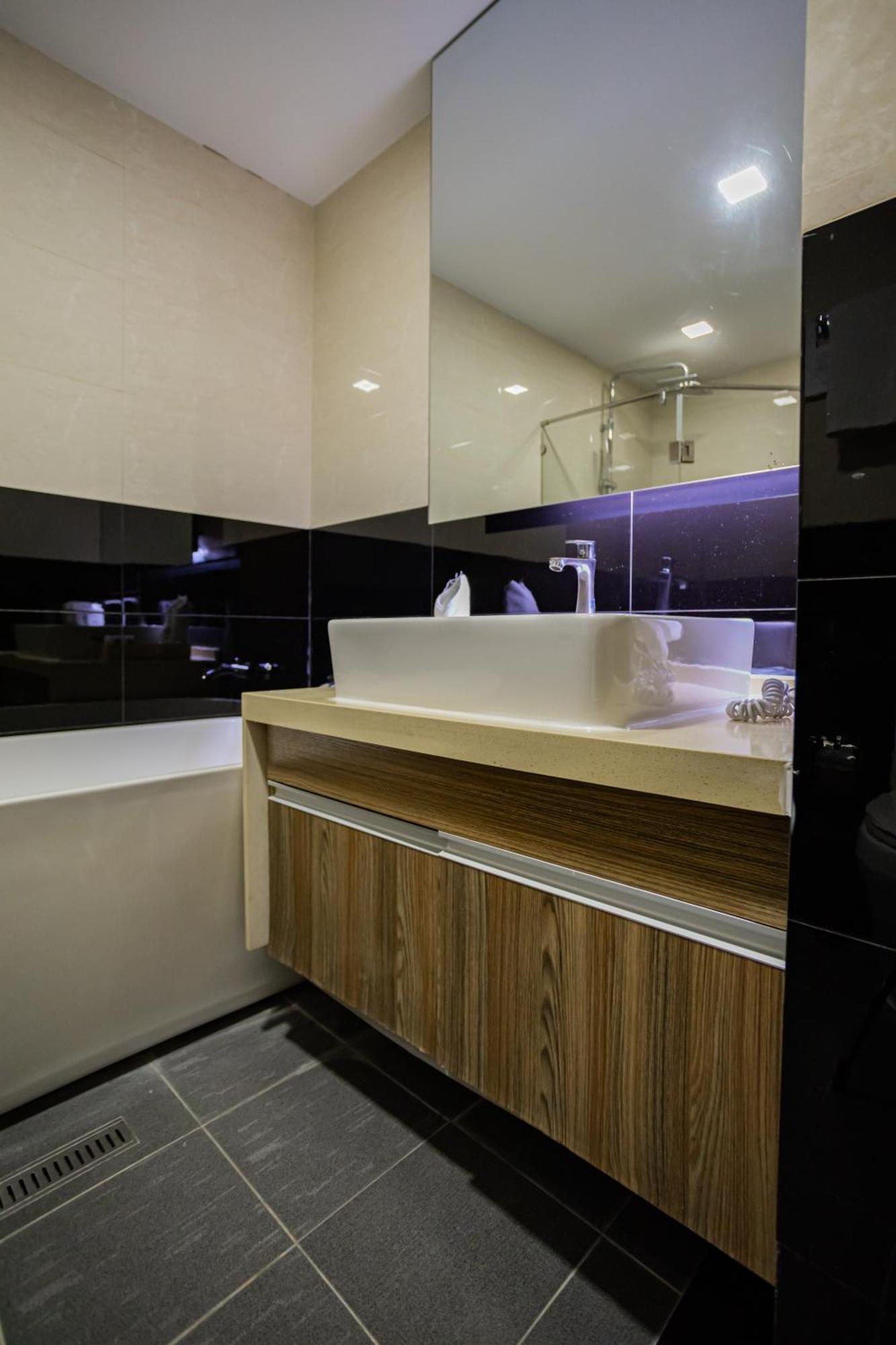 Ramada By Wyndham Bangkok Ten Ekamai Residences Eksteriør billede
